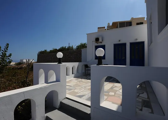 Aparthotel Kavallaris & 4*