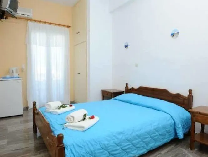 Kavallaris & 4* Messaria (Santorini)