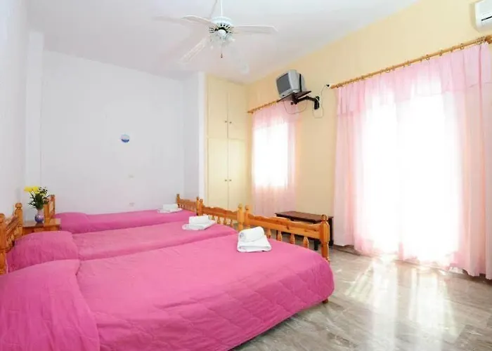 Kavallaris & Aparthotel 4*