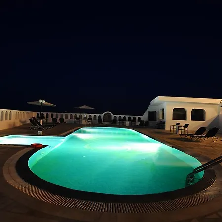 Aparthotel Kavallaris &