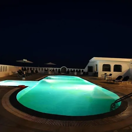 Apart-hotel Kavallaris & 4*