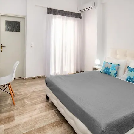 Kavallaris&apartments 2*
