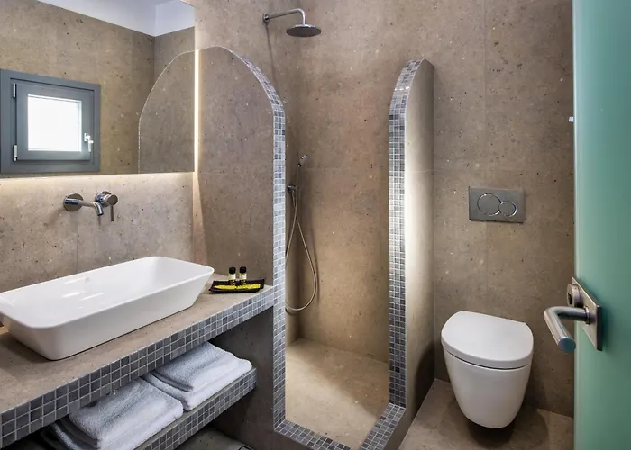 Kavallaris & מלון דירות 4*