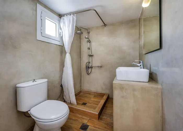 מלון דירות Kavallaris & 4*