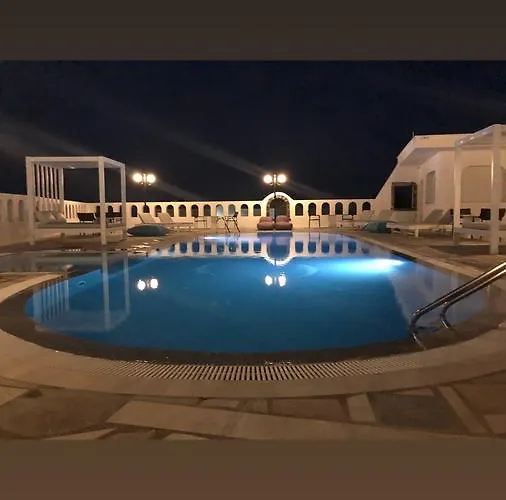 מלון דירות Kavallaris & 4*