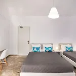 Kavallaris &