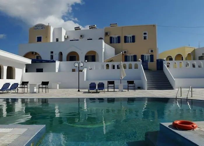 Aparthotel Kavallaris & 4*