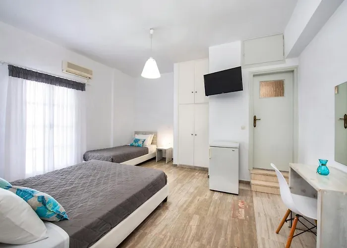 Kavallaris & Aparthotel